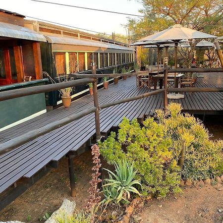 Out In Africa Wildlife Lodge Хаманскраал Екстериор снимка