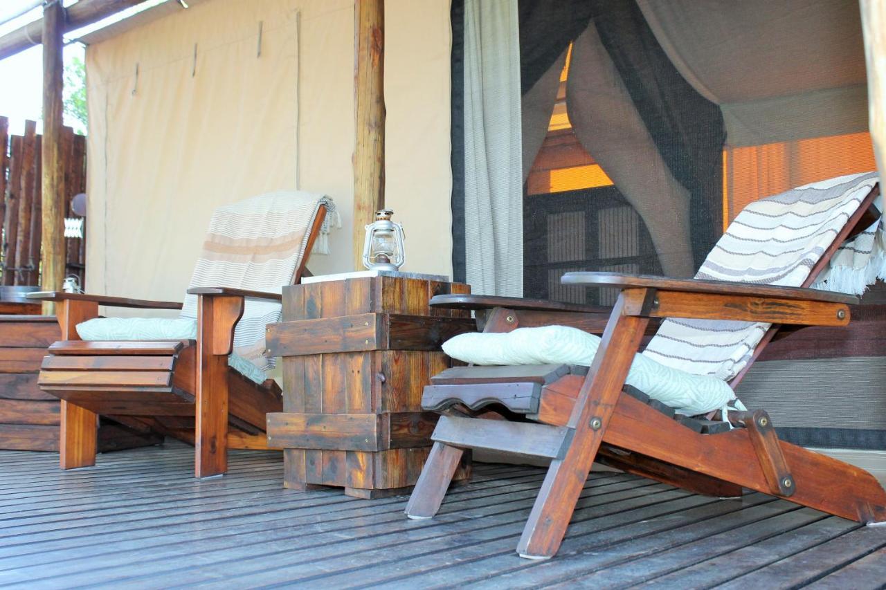 Out In Africa Wildlife Lodge Хаманскраал Екстериор снимка