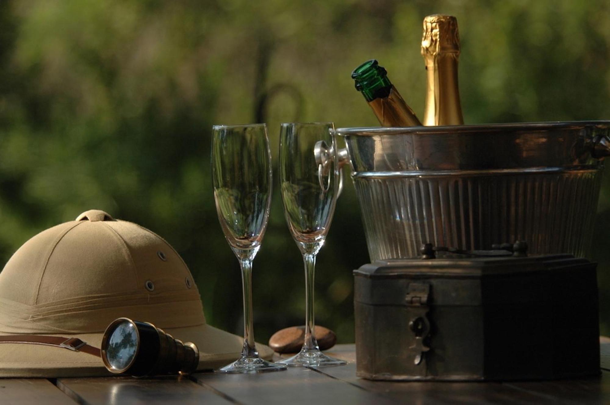 Out In Africa Wildlife Lodge Хаманскраал Екстериор снимка
